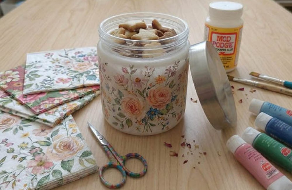 TVORIVÝ BABINEC S MARTINKOU / Dóza na potraviny